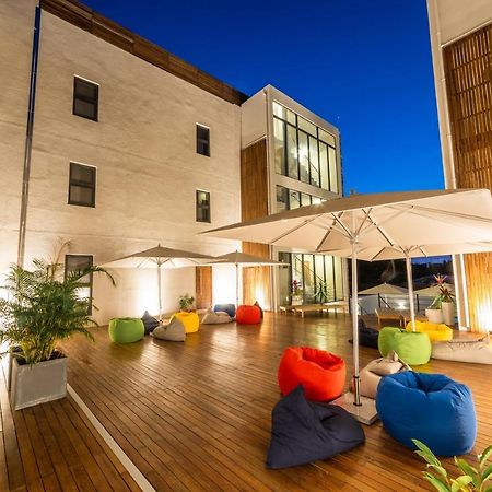 One Bay Residence - Apartment 12 - Apartment In Pereybere Pereybere Beach Bagian luar foto